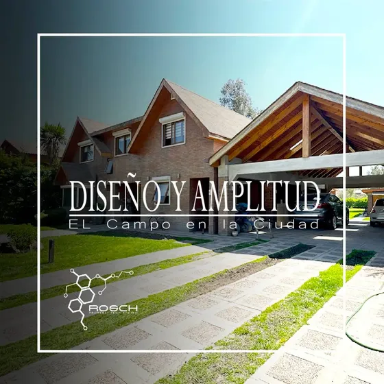 Casa De Muy Alto Estándar Inserto En Un Ecosistema Natural