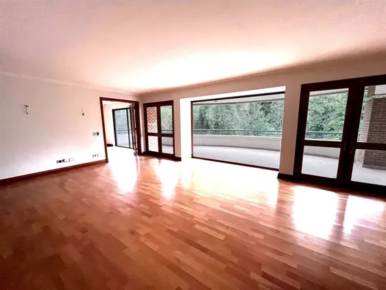 Departamento En Arriendo De 5 Dormitorios En Las Condes