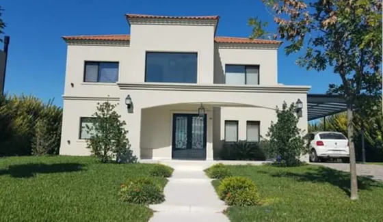 Venta Casa 4 Dormitorios Santa Juana Con Cochera