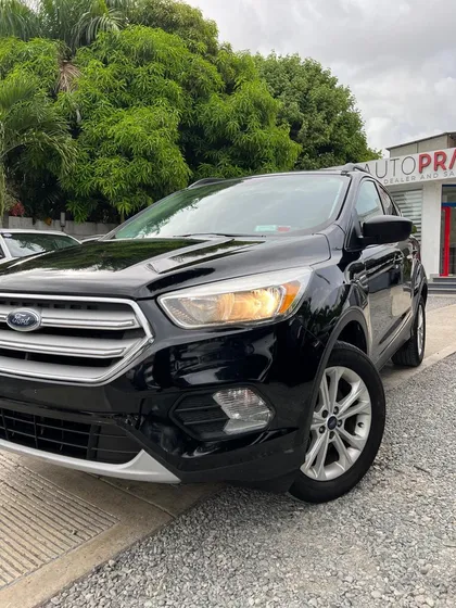 Ford Escape Se Versión Americana
