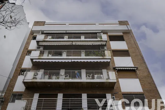 Departamento En Venta - 4 Dormitorios 3 Baños - Cochera - 195mts2 - Caballito