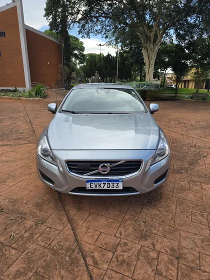 Volvo S60 3.0 T6 4p