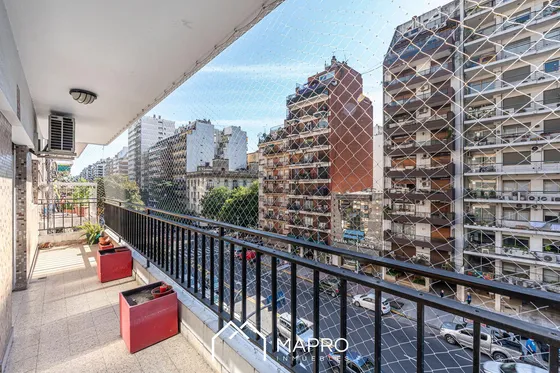 Luminoso Departamento  De 4 Ambientes Refaccionado A Nuevo