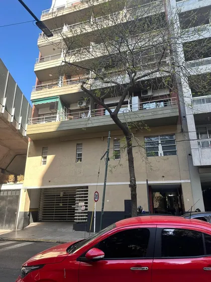 Cochera Fija En Belgrano - Mendoza 1752/56