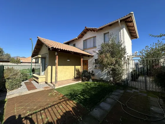 Linda Casa En Barrio Centro Nuevo Machalí