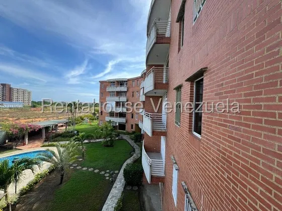 Se Apartamento Local En Agua Sal