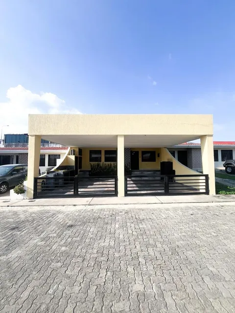 En Venta Casa Urbanización Bicentenario*sector: Tucape*