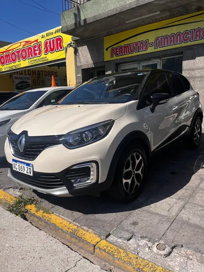 Renault Captur 2.0 Intens Manual
