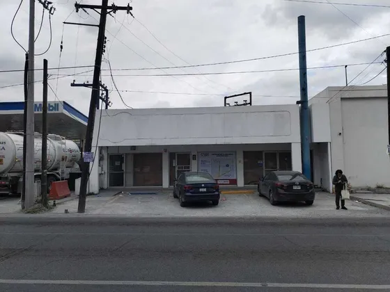 Local En Renta En Ave. Madero Poniente Col. Mitras En Monterrey