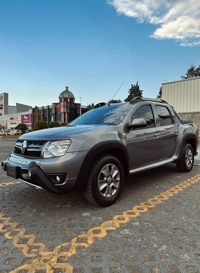 Renault Duster Oroch 2.0 16v Outsider