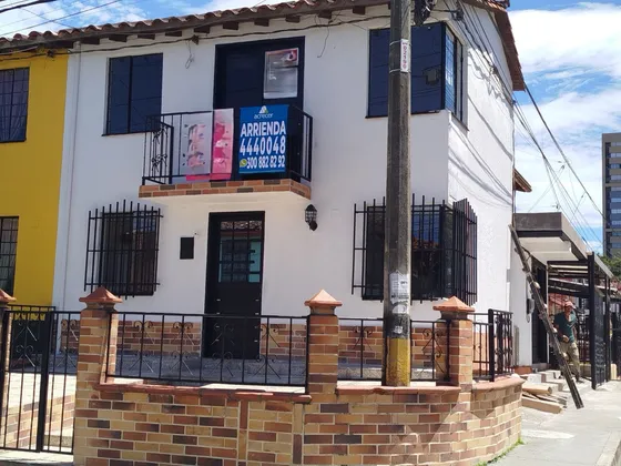Arriendo Casa En Porvenir