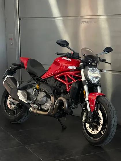 Ducati Monster 821 