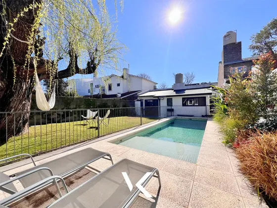 Casa Moderna En Una Planta En Martínez, San Isidro