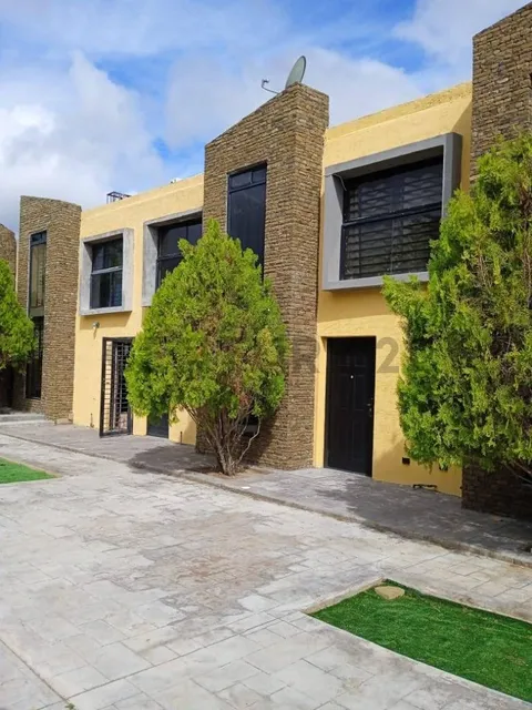 Fabuloso Town House Ubicado En La Asunción