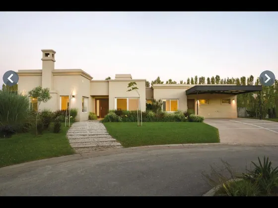 Venta Casa, B Cdo Buenos Aires Village