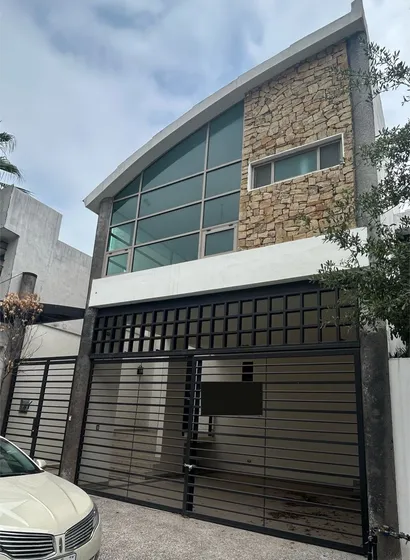 Casa Cumbres Elite 8vo Sector