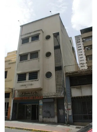 Se Vende Edificio 1377m2 Santa Teresa