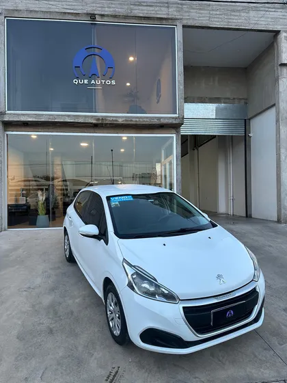 Peugeot 208 1.6 Active