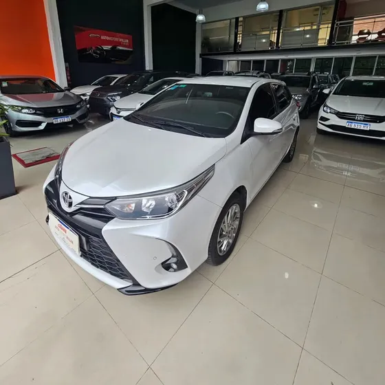 Toyota Yaris 1.5 107cv Xls