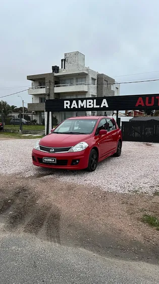 Nissan Tiida Hb 1.8 Emotion Mt