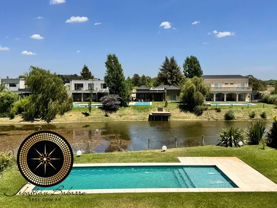 Casa De 6 Dormitorios En Venta, Los Talas Canning Retasada!!