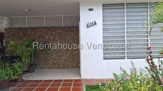 Marianny Gonzalez, Alquila Casa Comercial 300m2 Urb Del Este Barquisimeto
