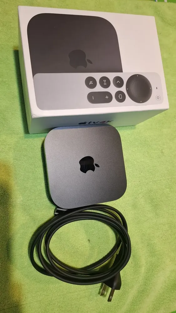 Apple TV 4K (Wi‑Fi + Ethernet) A2843 de voz 3.ª generación 2022 4K