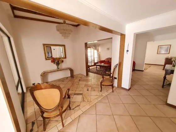 Espectacular Casa Amoblada Con Piscina 5 Dormitorios