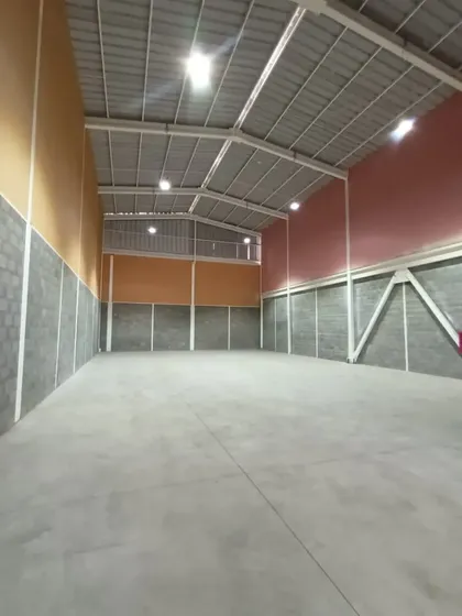 Arriendo De Bodega 500 M² Condominio En Cerrillos