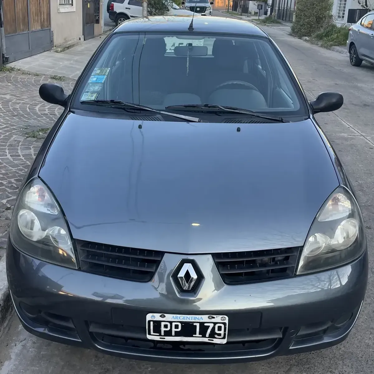 Renault Clio 1.2 Campus Pack Ii 75cv