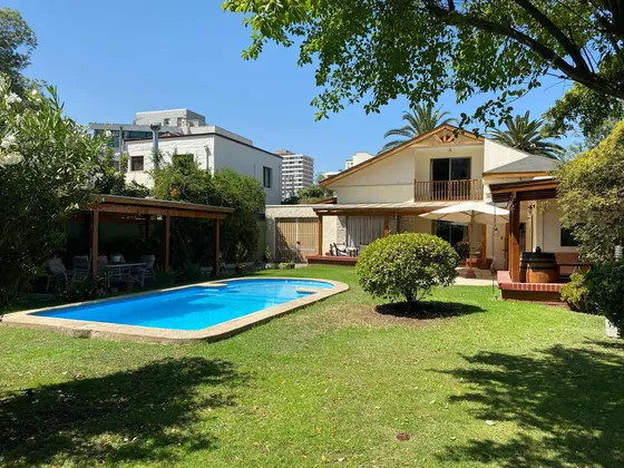 Casa En Venta / 5 Dormitorios/ San Miguel
