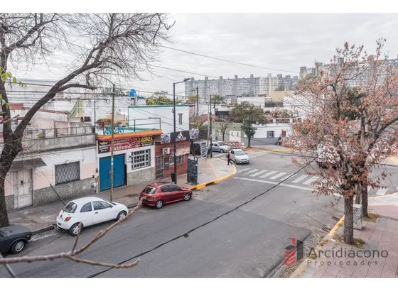 Venta Casa 4 Ambientes Con Cochera. Murguiondo 4600, Villa Lugano.