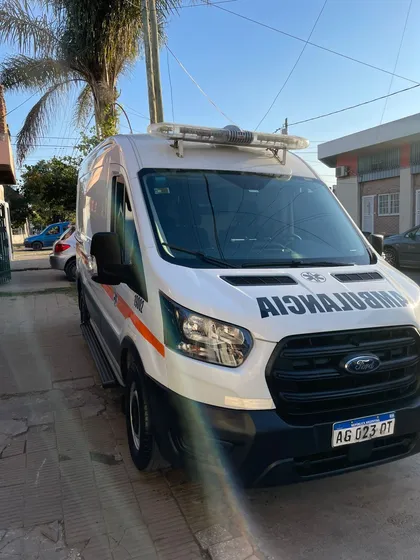 Ford Transit 2.2 Furgon Mediano 350m