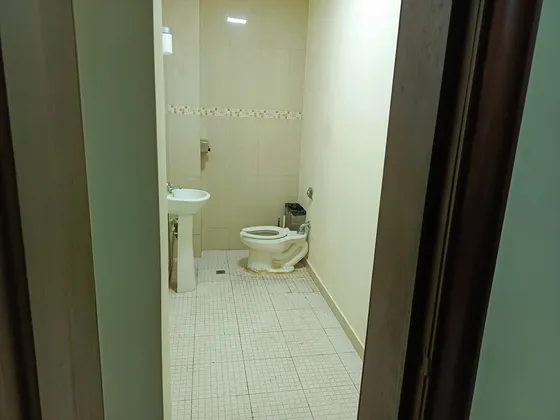 Alquilo En Casa Comercial Oficina O Espacio Administrativo Urb, Los Caobos Caracas