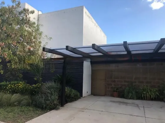 Linda Casa En Venta Juriquilla Qro.