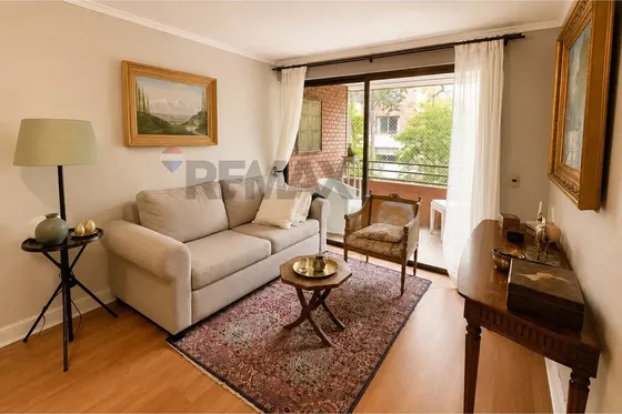 Amplio 1d + 1e En Barrio Las Lilas, Providencia