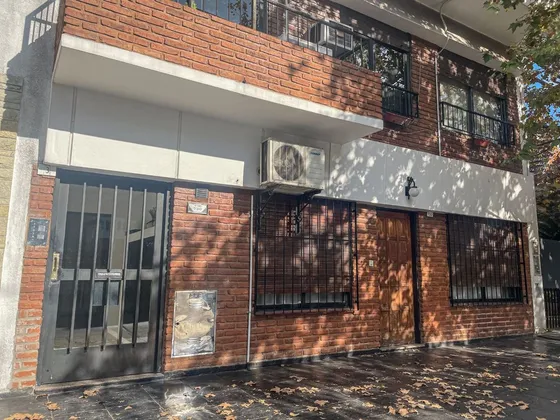 Alquiler Depto 3 Amb Con Patio En Ramos Mejia.
