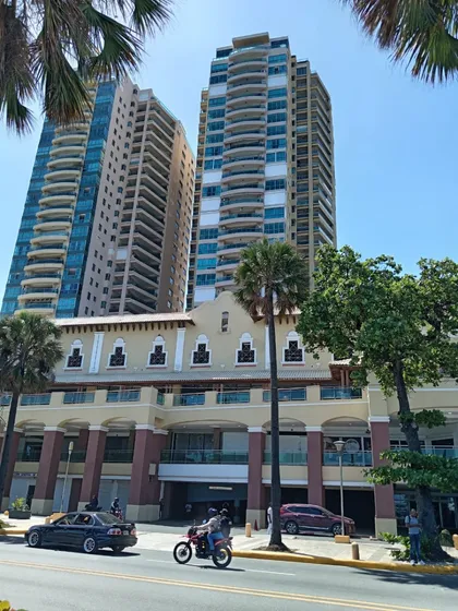 Citymax Vende O Alquila Local En Malecon Center