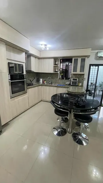 Townhouse En Guayabal, Limón Country - Conjunto Privado Atm
