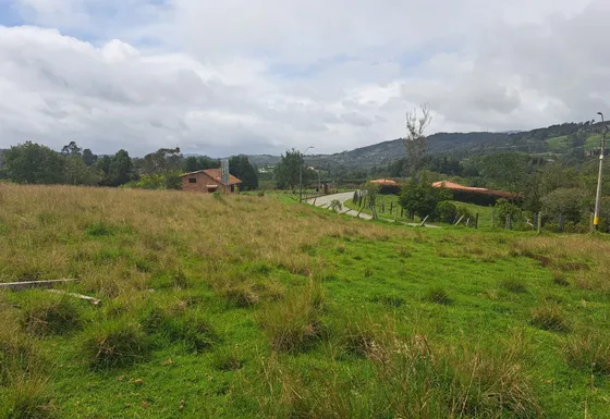 Lotes Con Escrituras Y Licencia En Parcelacion- Sta Elena