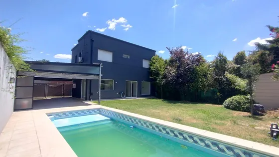 Venta Casa 4 Ambientes Francisco Alvarez Financiación Priv.