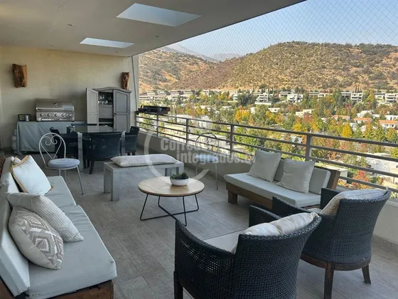 Casa En Venta De 4 Dorm. En Lo Barnechea Los Litres