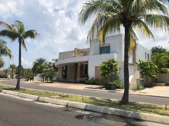 Realty-oriente  Vende Casa, Las Villas Lechería 