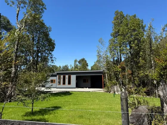 Casa Con Cabaña Adicional En Venta En Puerto Varas