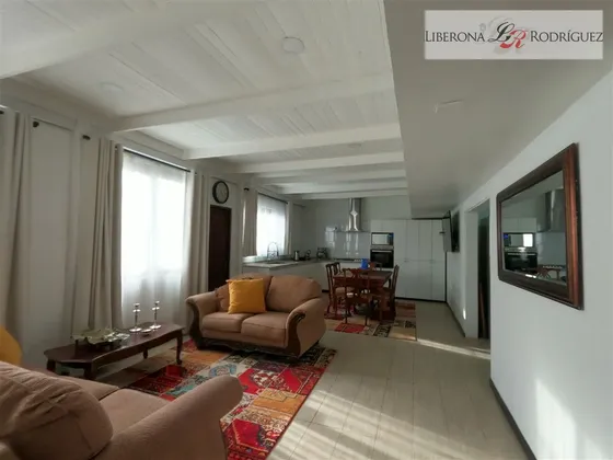 Casa En Venta De 3 Dorm. En Villa Alemana