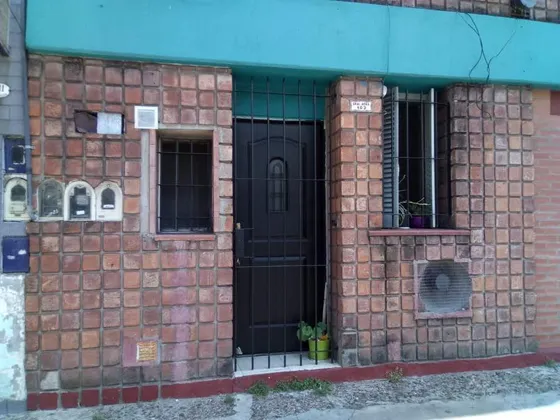 Vivienda En Blocks En Venta Condicionada En Sarandi Este