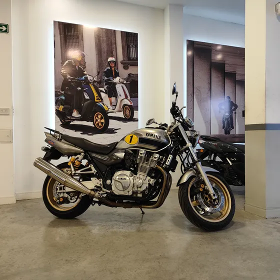 Yamaha Xjr 1300 Como Nueva - Palermo Bikes Usada