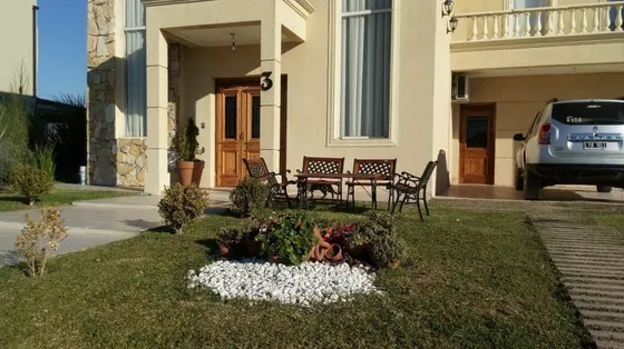 Casa Minimalista Lagos De Canning - Oportunidad Financiacion - Permuta -venta Urgente