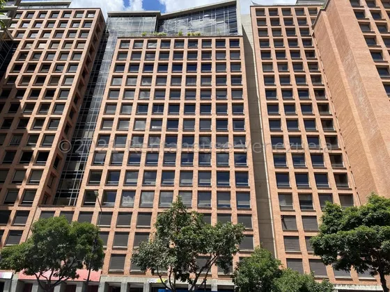 LG Alquilo Estupenda Oficina Chacao
