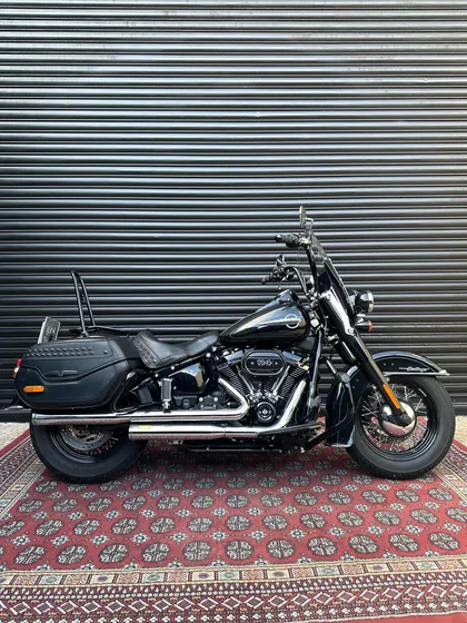 Harley-davidson Softail Heritage 114
